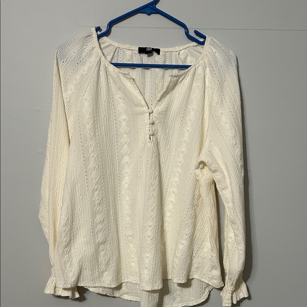 Frye Cream Textured Women's Blouse. MED.
